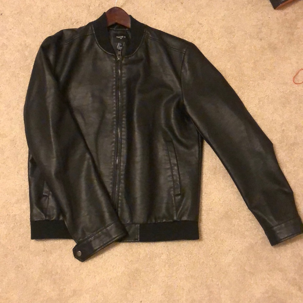 Forever 21 men’s faux leather jacket